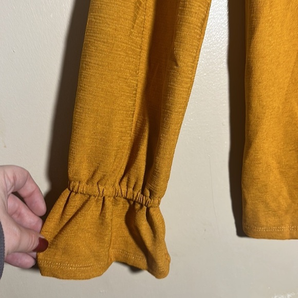 Michael Kors Marigold Mustard V Neck Bell Sleeve Top | Small - Picture 4 of 4